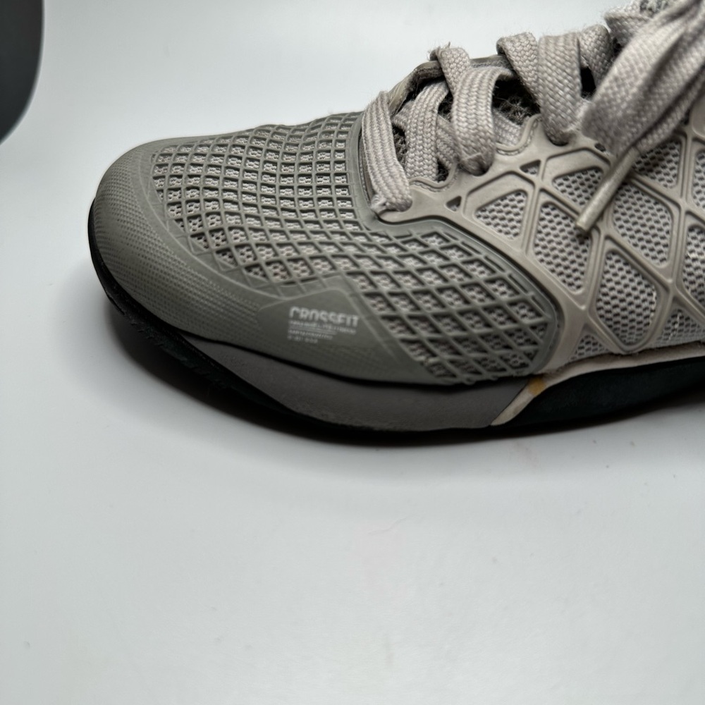 Reebok Gray Cross Training Athletic Shoes size 7.5 EUC - Picture 10 of 13